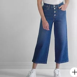 Levi's Mile High Cropped Wide Leg Jeans